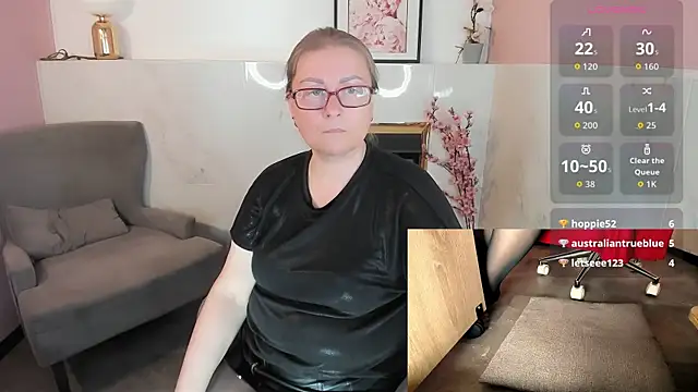 Alexandra_Kind webcam