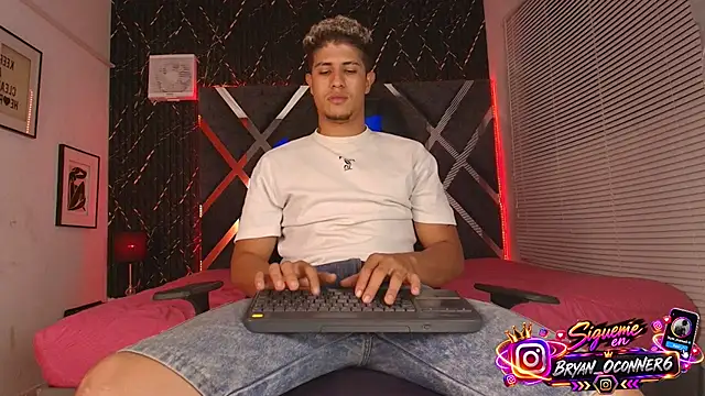 dominic_connor webcam