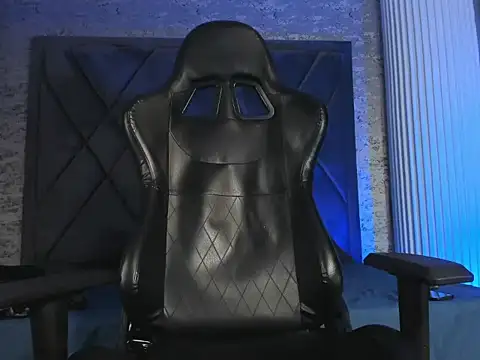 DanteDonovan_ webcam