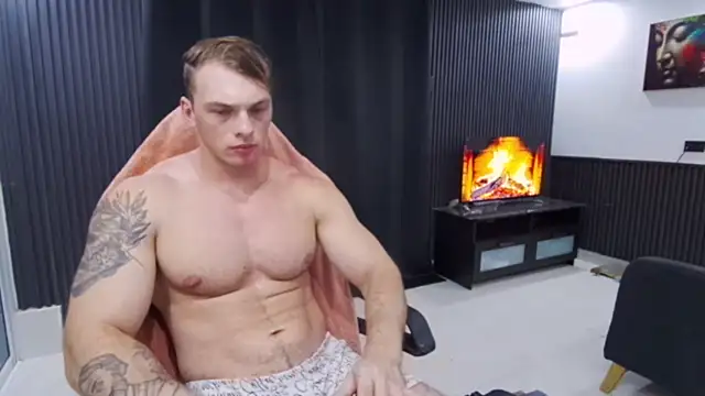YourHotGreg webcam