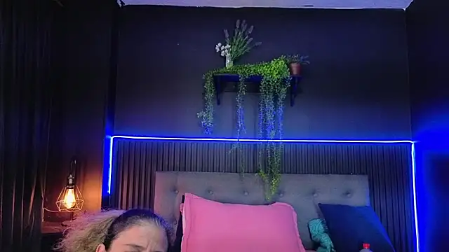 sasi_luna webcam