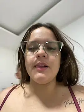 Laryssinha_69 webcam