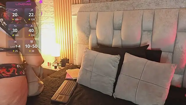 AndreinaLopezz webcam