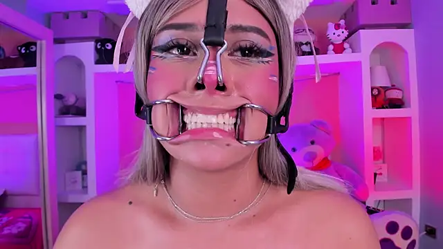 miss___megan webcam