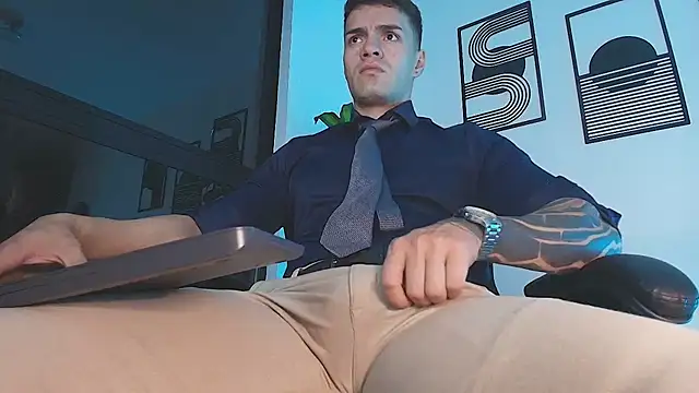 ALPHA_DOMINUS_ webcam