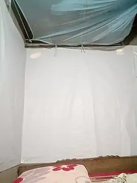 BigAss-69 webcam
