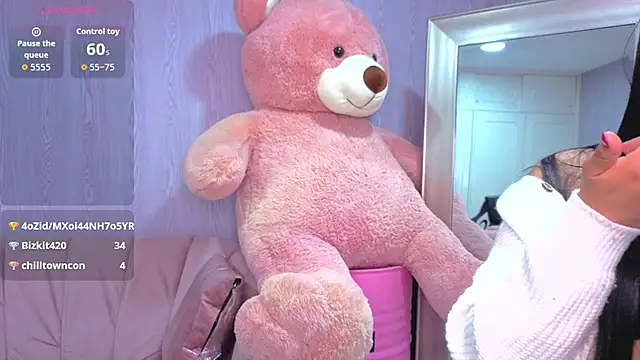 lia_harper_t webcam