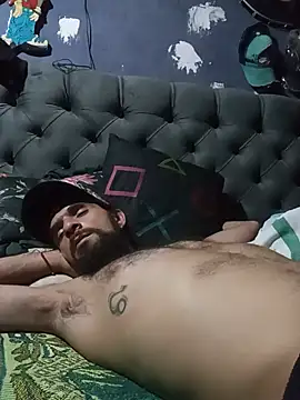 hairy_mannn webcam