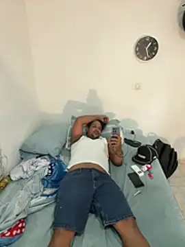 bigdick211292 webcam
