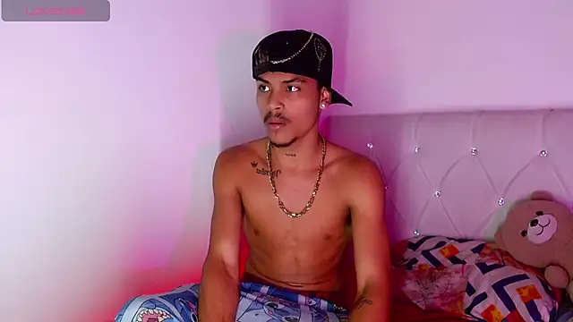 Angel_foxc13 webcam