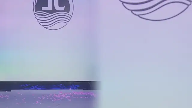 Sw-001 live cam on StripChat