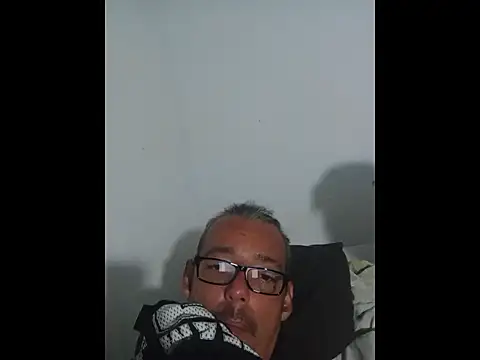 KarameloVzla webcam