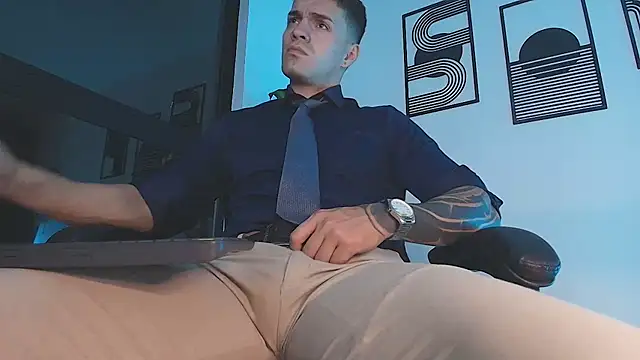 ALPHA_DOMINUS_ webcam