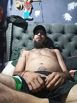 hairy_mannn webcam