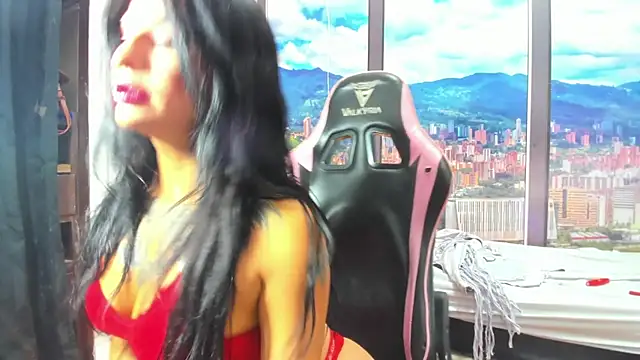 MeganCaneddo live sex cam