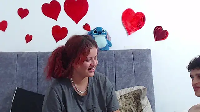 hottie_couplee live cam on StripChat
