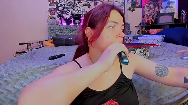 FearlessDivaX live cam on StripChat
