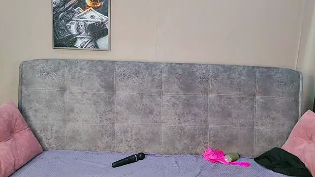 Curvy_Dynamite_ webcam
