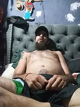 hairy_mannn webcam