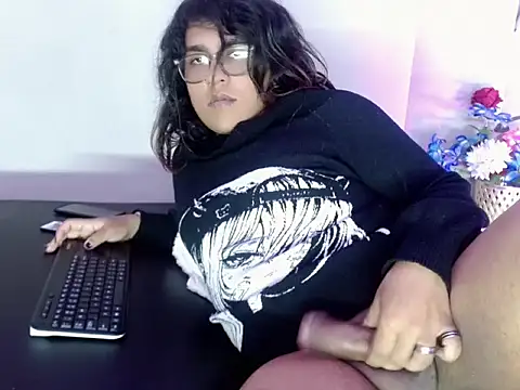 jessie_dark30 webcam