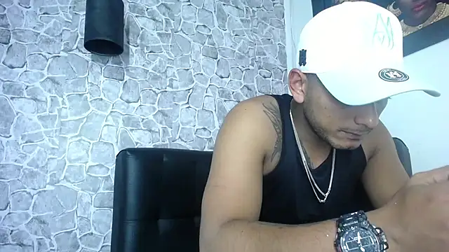Chris_Dick23 webcam
