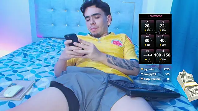 adonisZafiro webcam