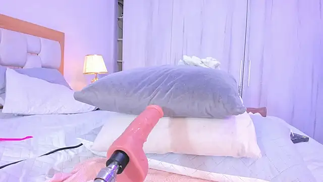 megan_rous_ webcam