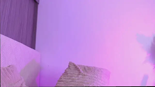 MissLana77 webcam