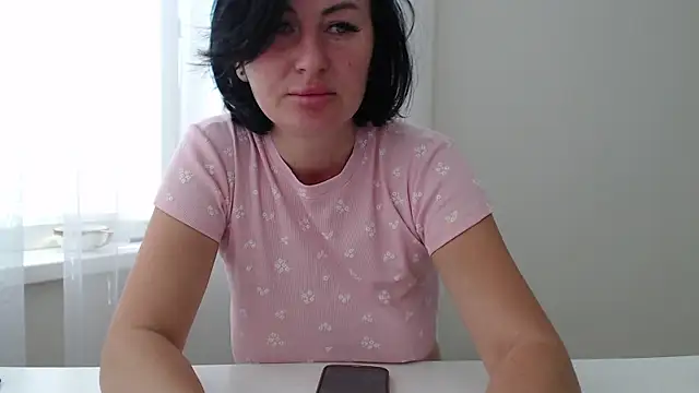 KimmmyVelour webcam