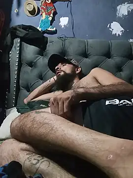 hairy_mannn webcam