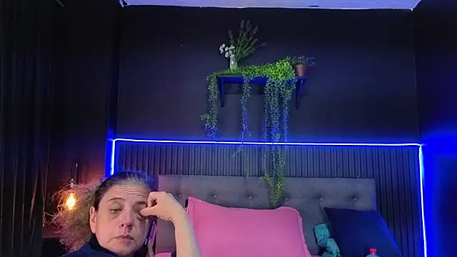 sasi_luna webcam