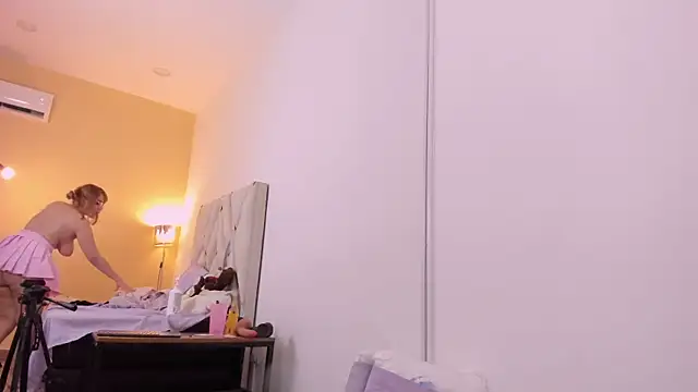 aniemorningstar webcam