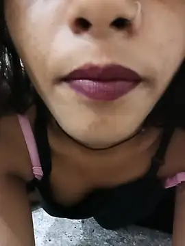 HOTDARLING420 webcam