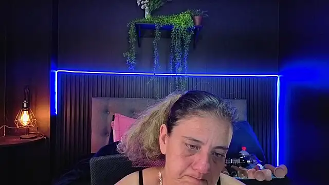 sasi_luna webcam