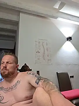 kylie_blck (Ask my age) - SpreadPussy+3 SurpriseVideos