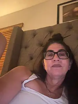 Talia_XoXo live cam on StripChat