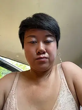 mmyun6 live cam on StripChat