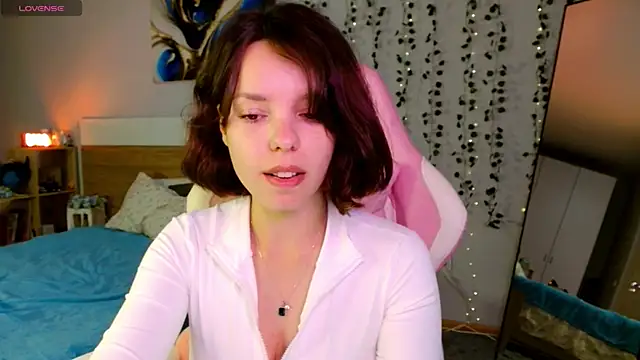 Maya_Campbell webcam