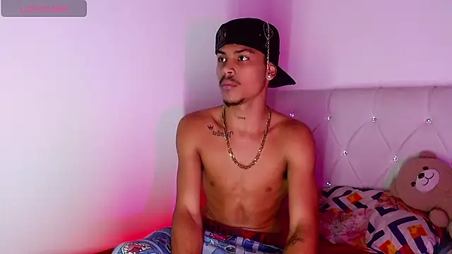 Angel_foxc13 webcam