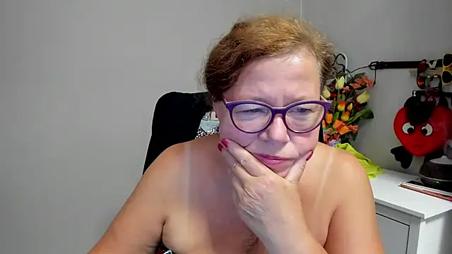 Adelewildx webcam