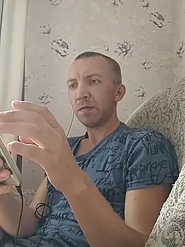 _uncle_Mitya-43_ live cam on StripChat