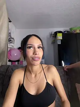 Miaa_love6969 webcam