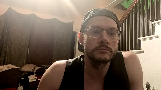 MasterDaddyCool webcam