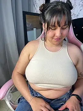 Larissa_Antonella webcam