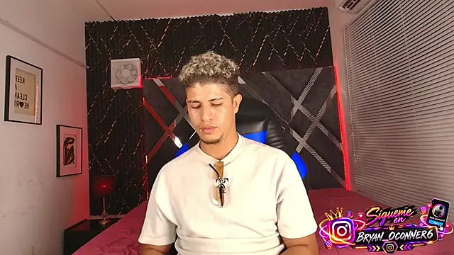 dominic_connor webcam