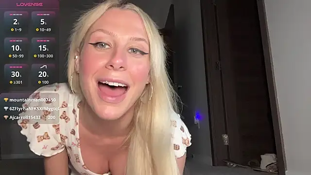 chelseapaigee webcam