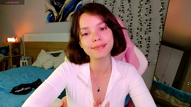 Maya_Campbell webcam
