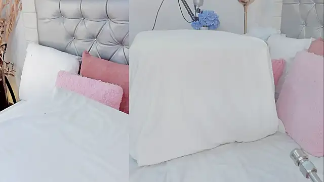AuraVelvet_ webcam