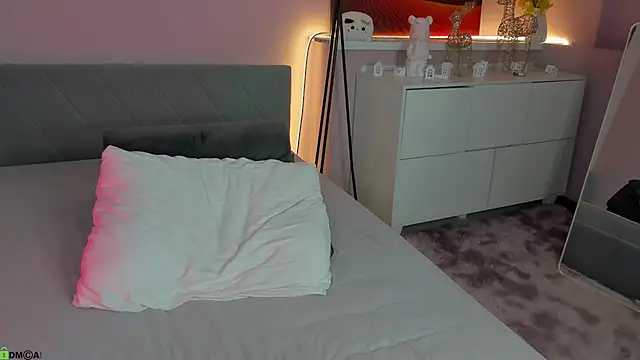 CherryLexi_ live cam on StripChat