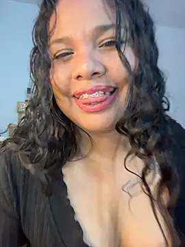 rashell1_queen - Rashell1_Queen's free webcam - UK Sex Cams
